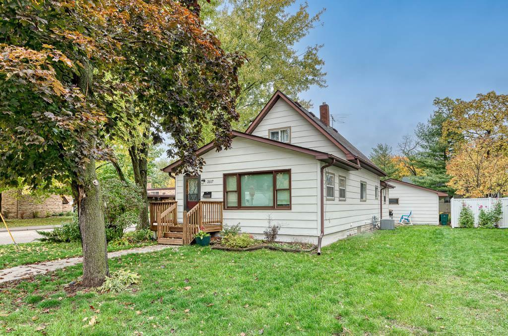 View of Residential at 2117 5th Street, White Bear Lake MN 55110, White Bear Lake - Mike Wilen | Minnesota Team Real Estate