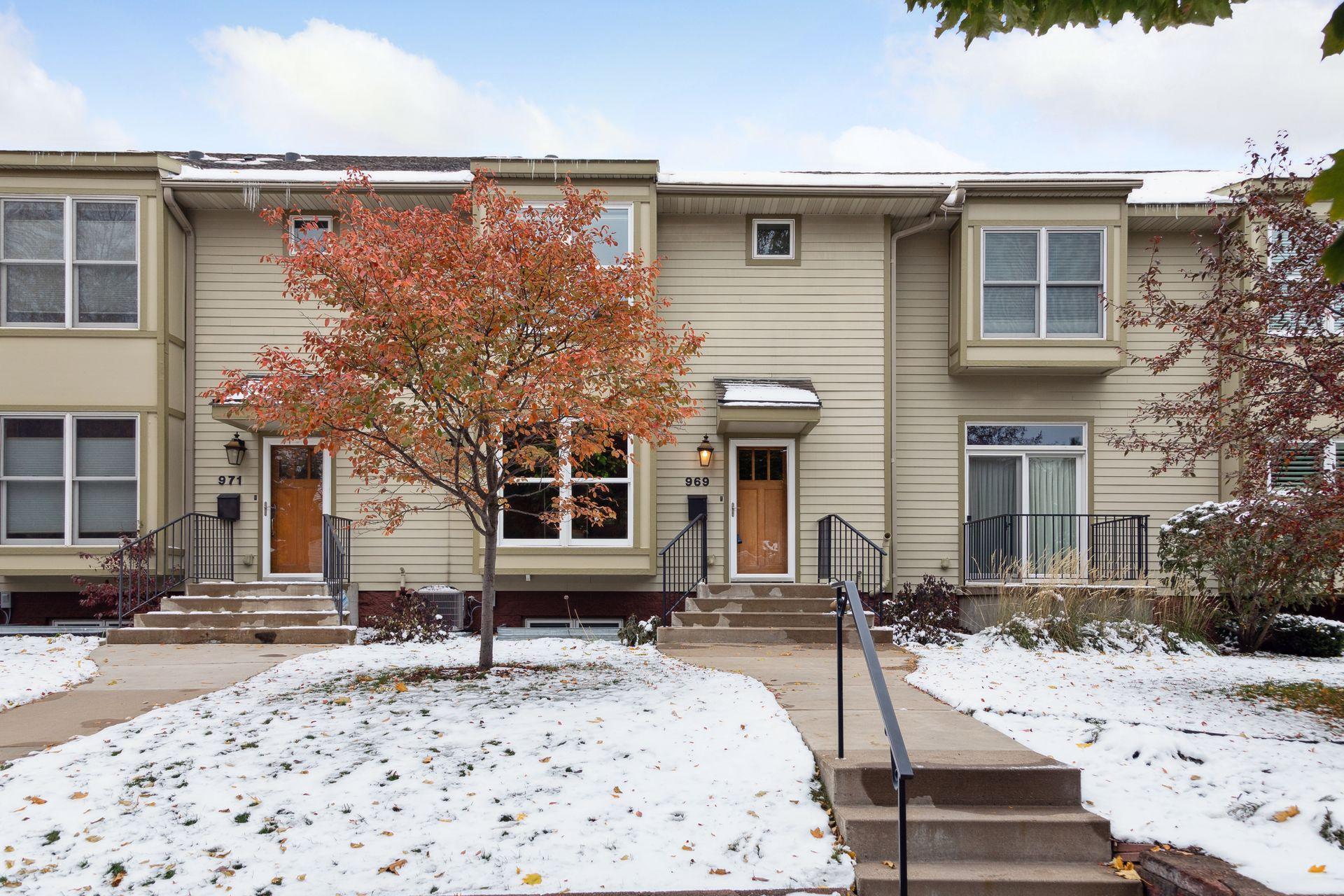View of Residential at 969 Saint Paul Avenue, Saint Paul MN 55116, Saint Paul - Mike Wilen | Minnesota Team Real Estate