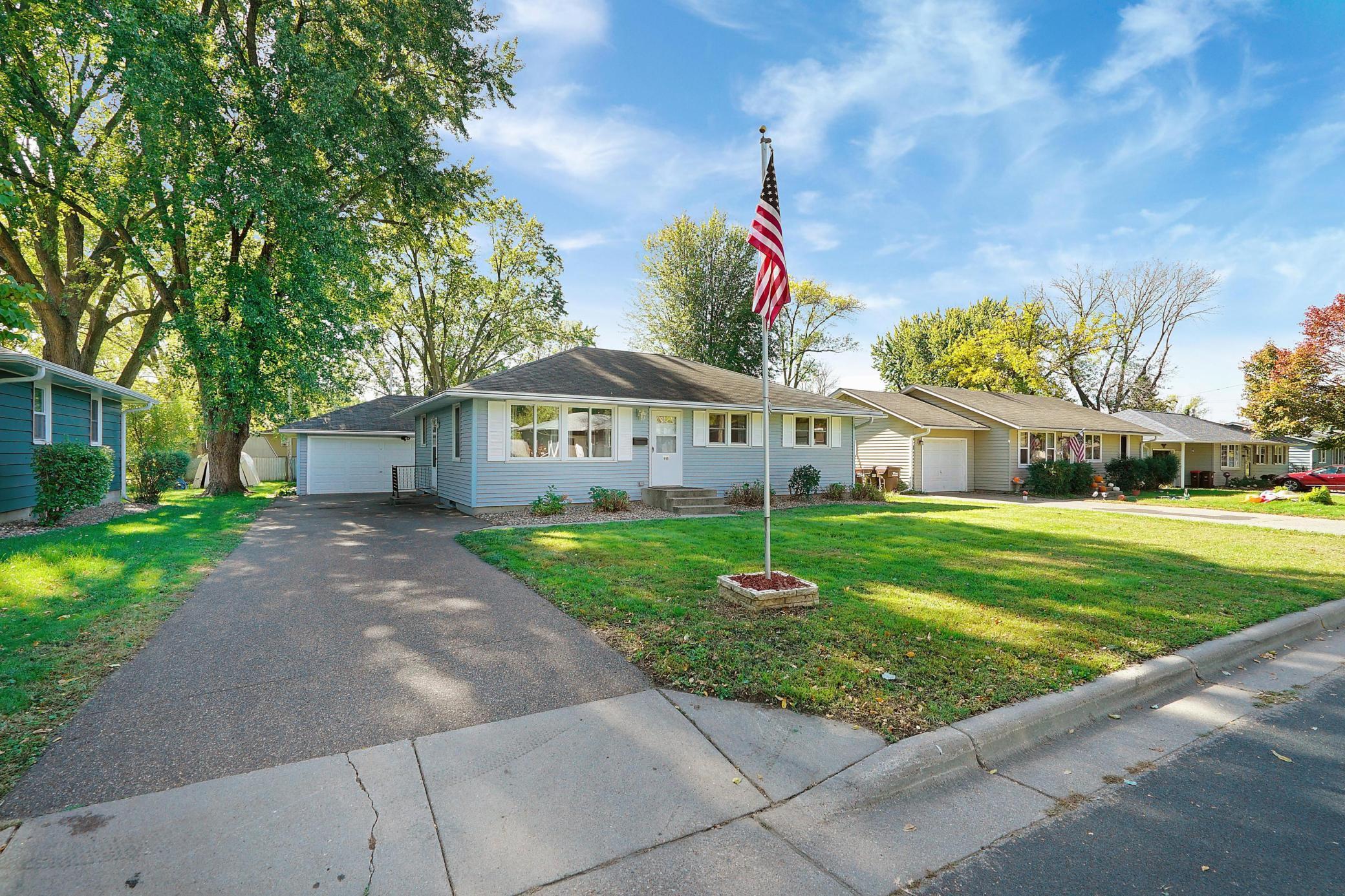 View of Residential at 915 6th Street, Hastings MN 55033, Hastings - Mike Wilen | Minnesota Team Real Estate