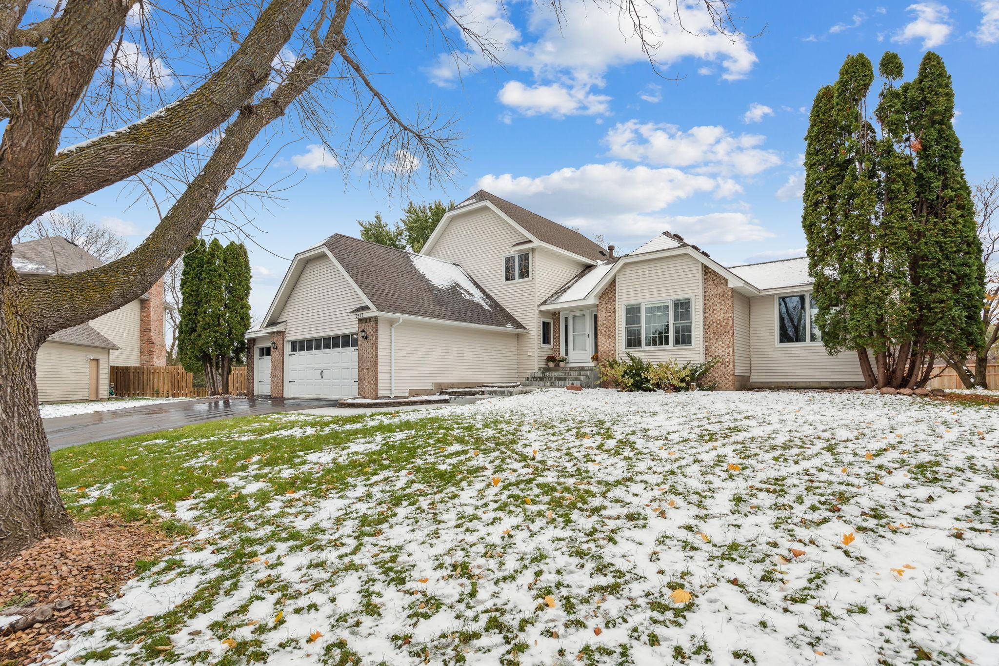 View of Residential at 2813 Oriole Circle, Woodbury MN 55125, Woodbury - Mike Wilen | Minnesota Team Real Estate
