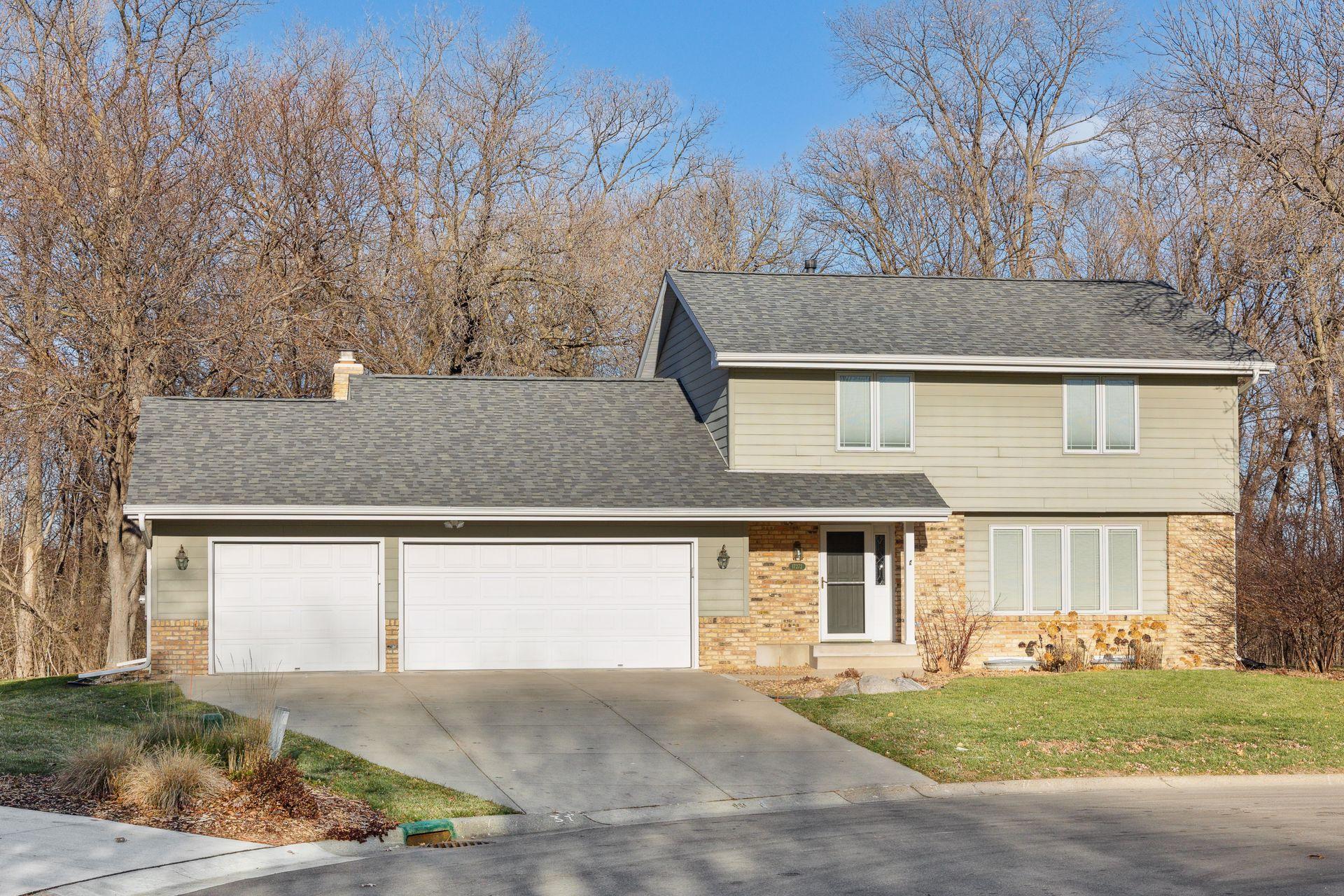 View of Residential at 17272 Round Lake Road, Eden Prairie MN 55346, Eden Prairie - Mike Wilen | Minnesota Team Real Estate