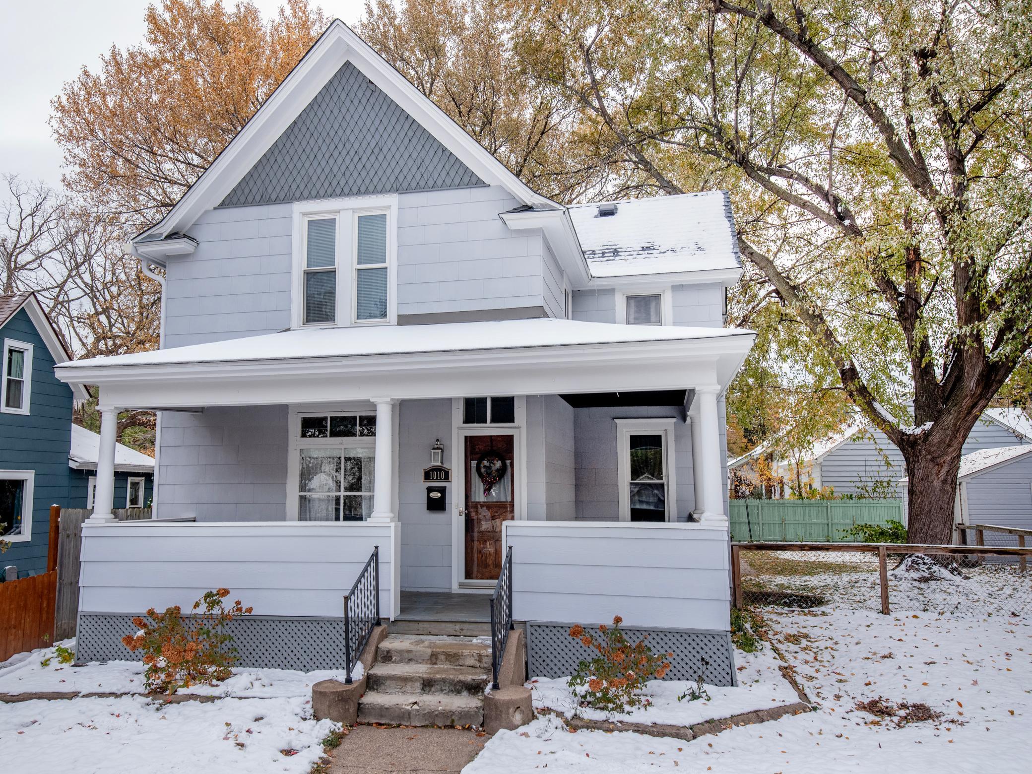 View of Residential at 1010 Oxford Street, Saint Paul MN 55103, Saint Paul - Mike Wilen | Minnesota Team Real Estate