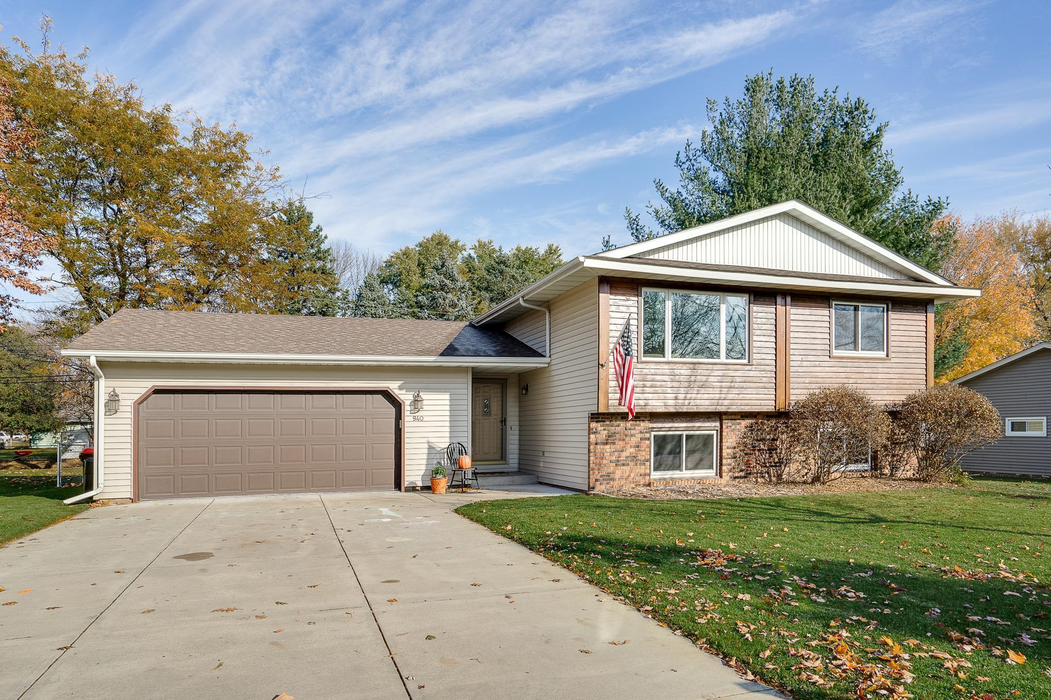 View of Residential at 940 Southview Drive, Hastings MN 55033, Hastings - Mike Wilen | Minnesota Team Real Estate