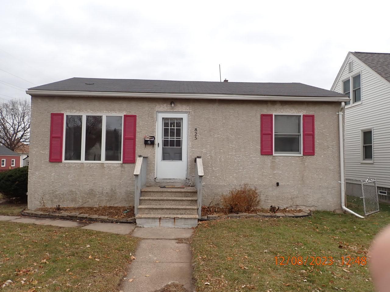 View of Residential at 825 6th Avenue, South Saint Paul MN 55075, South Saint Paul - Mike Wilen | Minnesota Team Real Estate