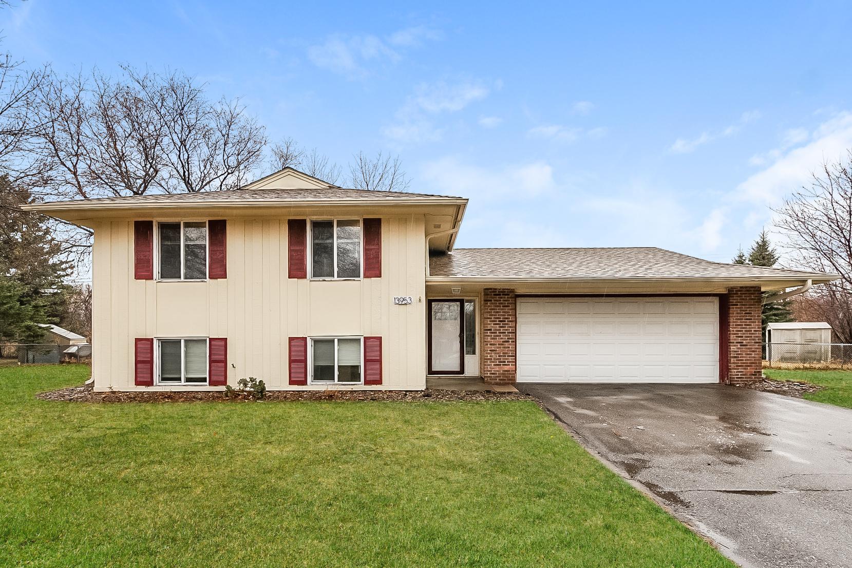 View of Residential at 13953 Gauntlet Court, Apple Valley MN 55124, Apple Valley - Mike Wilen | Minnesota Team Real Estate