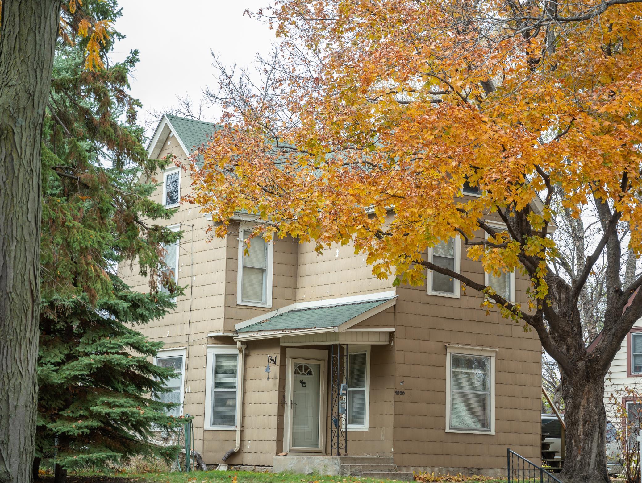 View of Residential Income at 1500 Grand Street, Minneapolis MN 55413, Minneapolis - Mike Wilen | Minnesota Team Real Estate