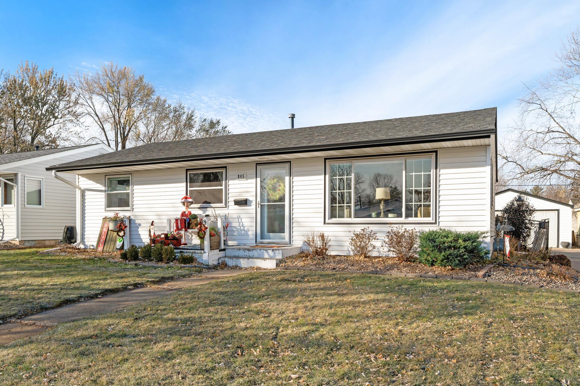 View of Residential at 845 21st Avenue, South Saint Paul MN 55075, South Saint Paul - Mike Wilen | Minnesota Team Real Estate