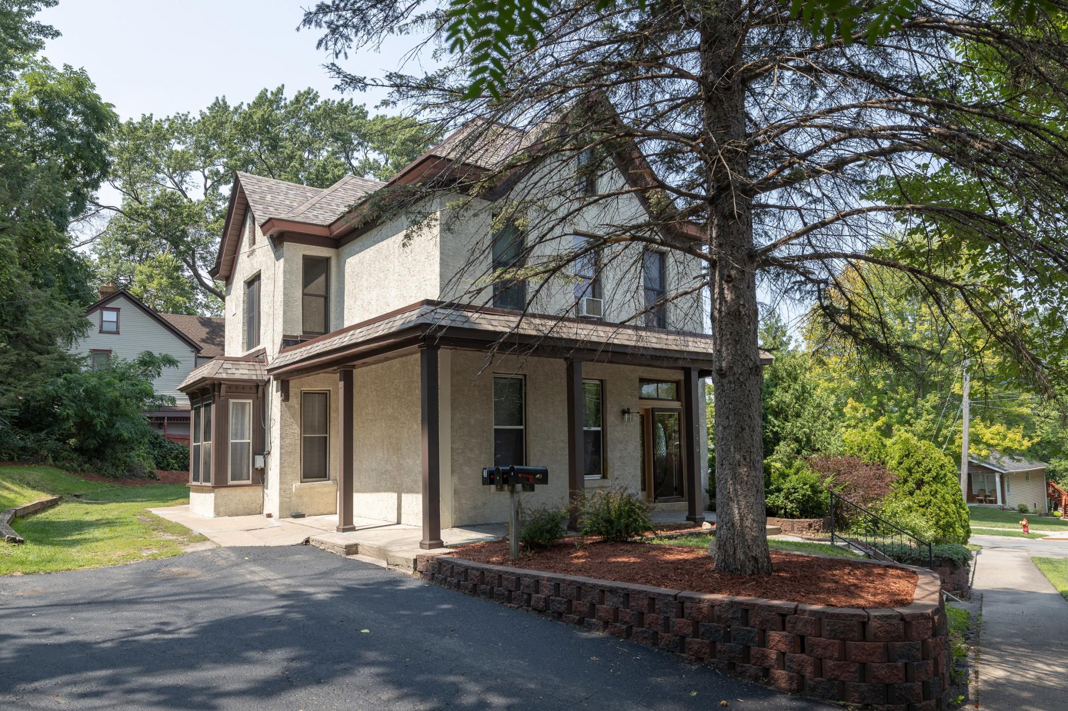 View of Residential Income at 799 Oakdale Avenue, Saint Paul MN 55107, Saint Paul - Mike Wilen | Minnesota Team Real Estate