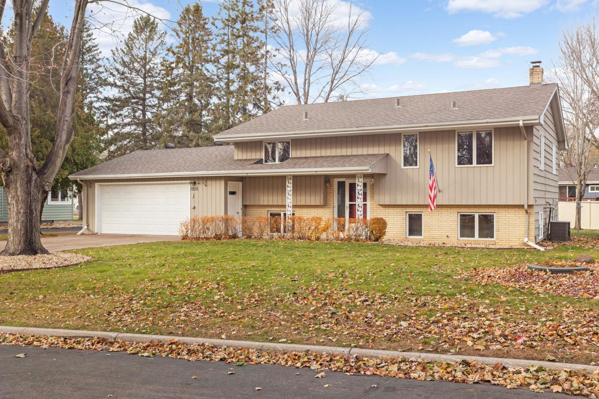View of Residential at 1915 Lombardy Lane, White Bear Lake MN 55110, White Bear Lake - Mike Wilen | Minnesota Team Real Estate