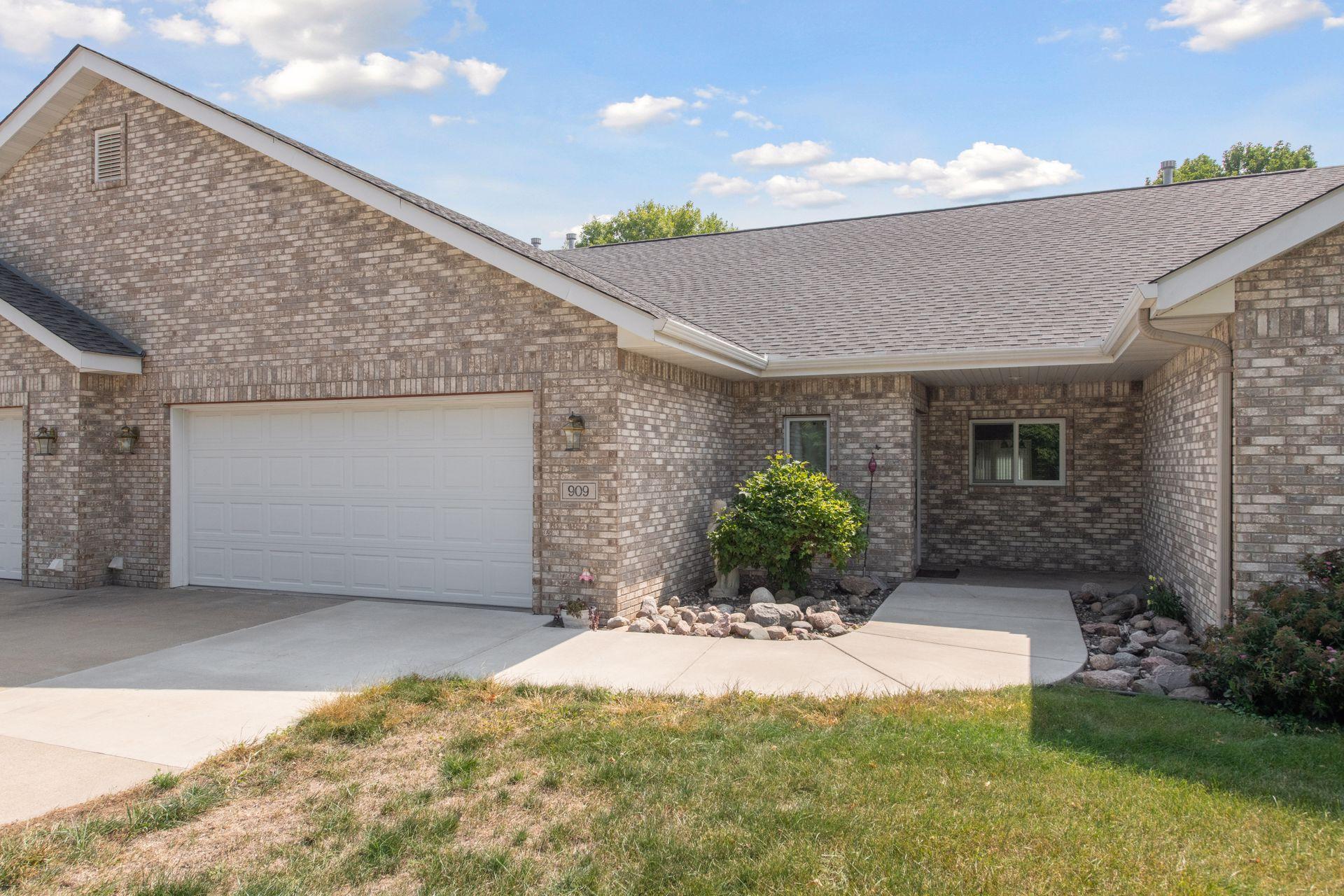View of Residential at 909 Main Street, Belle Plaine MN 56011, Belle Plaine - Mike Wilen | Minnesota Team Real Estate