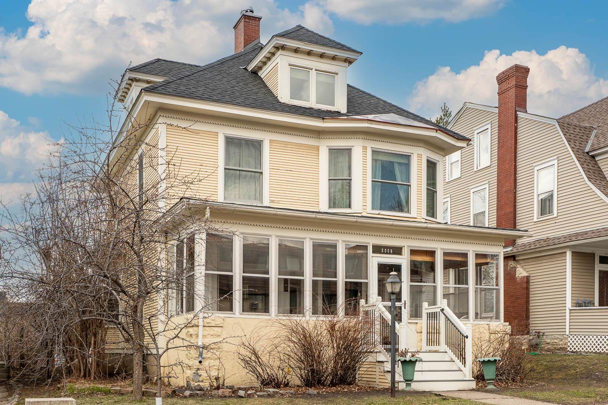 View of Residential at 2008 Grand Avenue, Minneapolis MN 55405, Minneapolis - Mike Wilen | Minnesota Team Real Estate