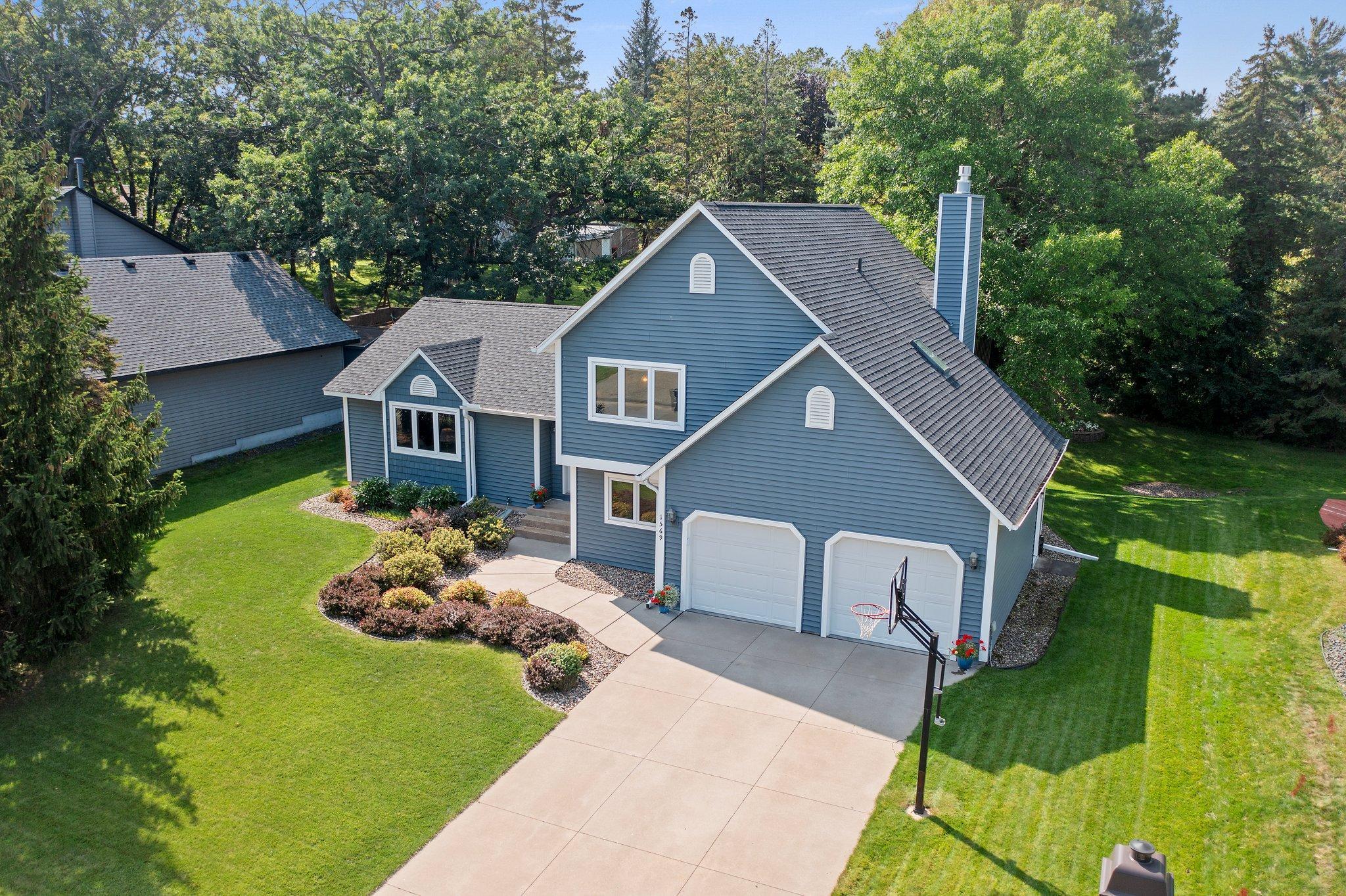 View of Residential at 1569 Lakewood Drive, Maplewood MN 55119, Maplewood - Mike Wilen | Minnesota Team Real Estate