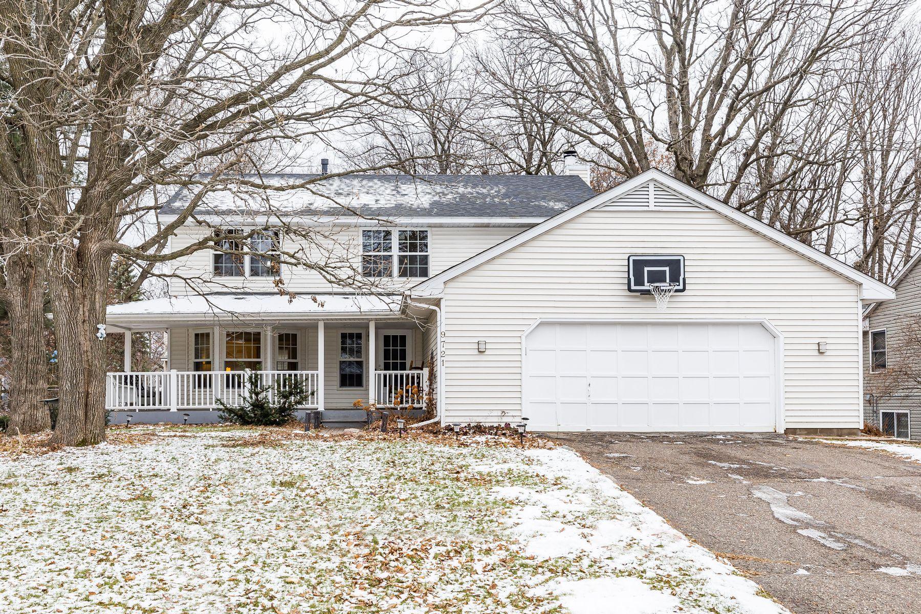 View of Residential at 9721 Oliver Avenue, Brooklyn Park MN 55444, Brooklyn Park - Mike Wilen | Minnesota Team Real Estate
