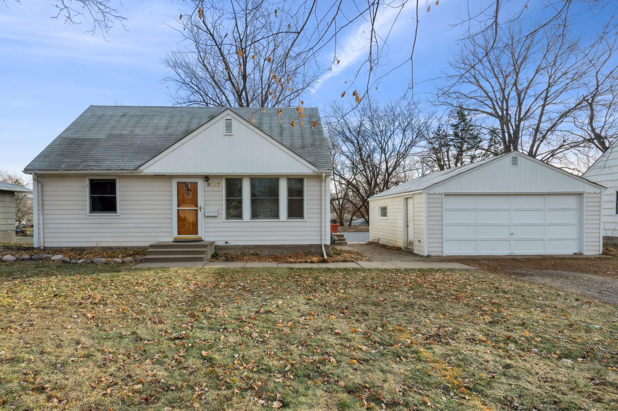 View of Residential at 8727 Dupont Avenue, Bloomington MN 55420, Bloomington - Mike Wilen | Minnesota Team Real Estate