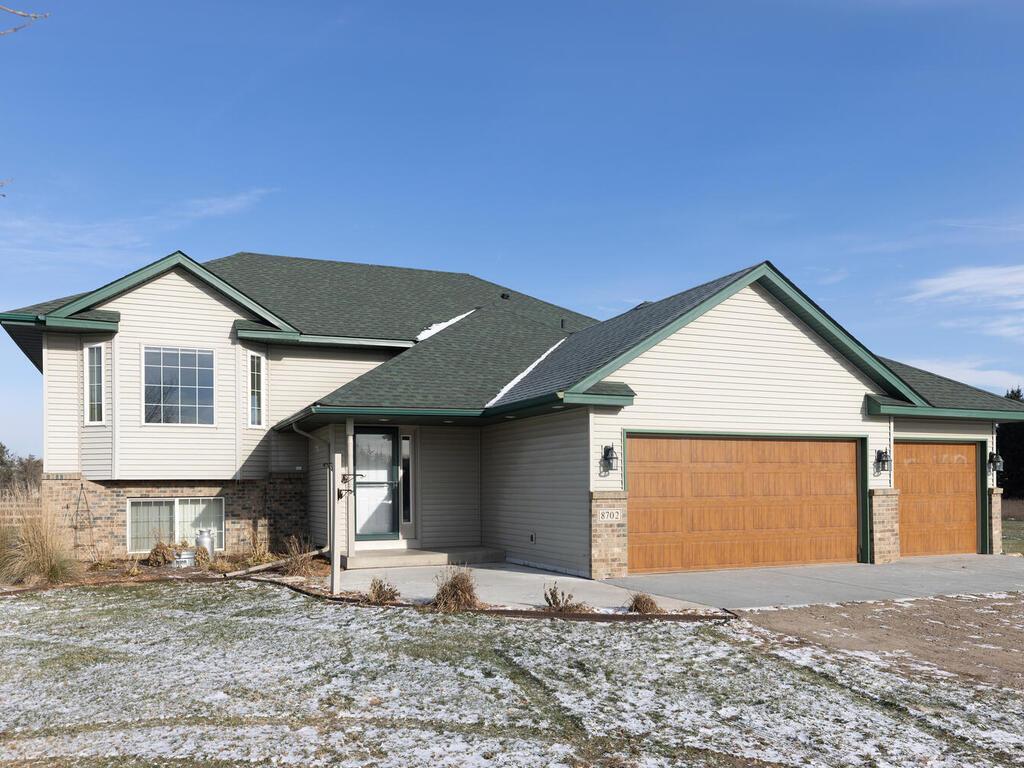 View of Residential at 8702 275th Street, Chisago City MN 55013, Chisago City - Mike Wilen | Minnesota Team Real Estate