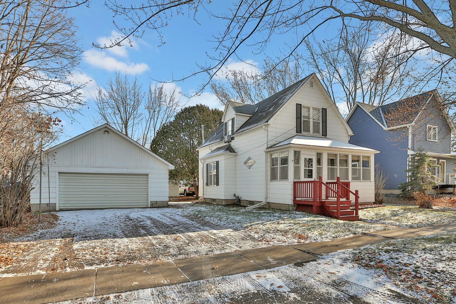 View of Residential at 30425 Oak Street, Lindstrom MN 55045, Lindstrom - Mike Wilen | Minnesota Team Real Estate