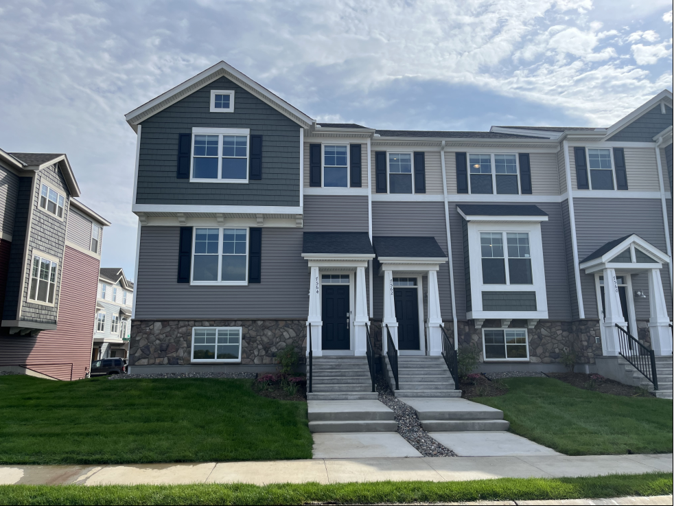 View of Residential at 7564 38th Street, Oakdale MN 55128, Oakdale - Mike Wilen | Minnesota Team Real Estate