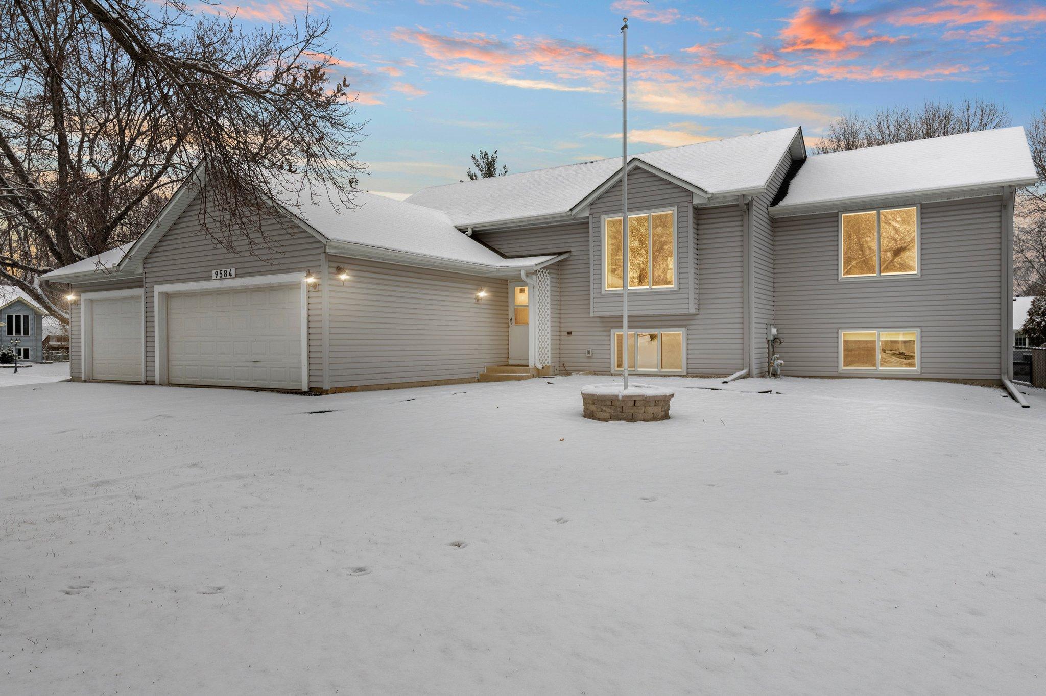 View of Residential at 9584 Niagara Lane, Maple Grove MN 55369, Maple Grove - Mike Wilen | Minnesota Team Real Estate