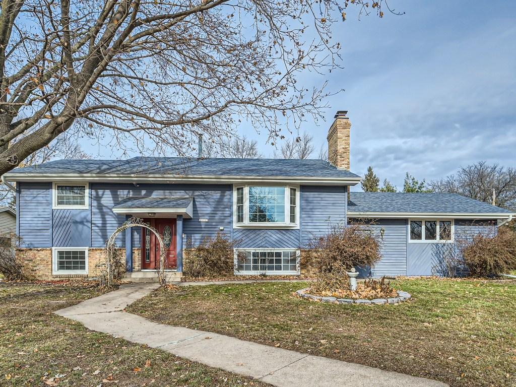 View of Residential at 9000 31st Avenue, New Hope MN 55427, New Hope - Mike Wilen | Minnesota Team Real Estate