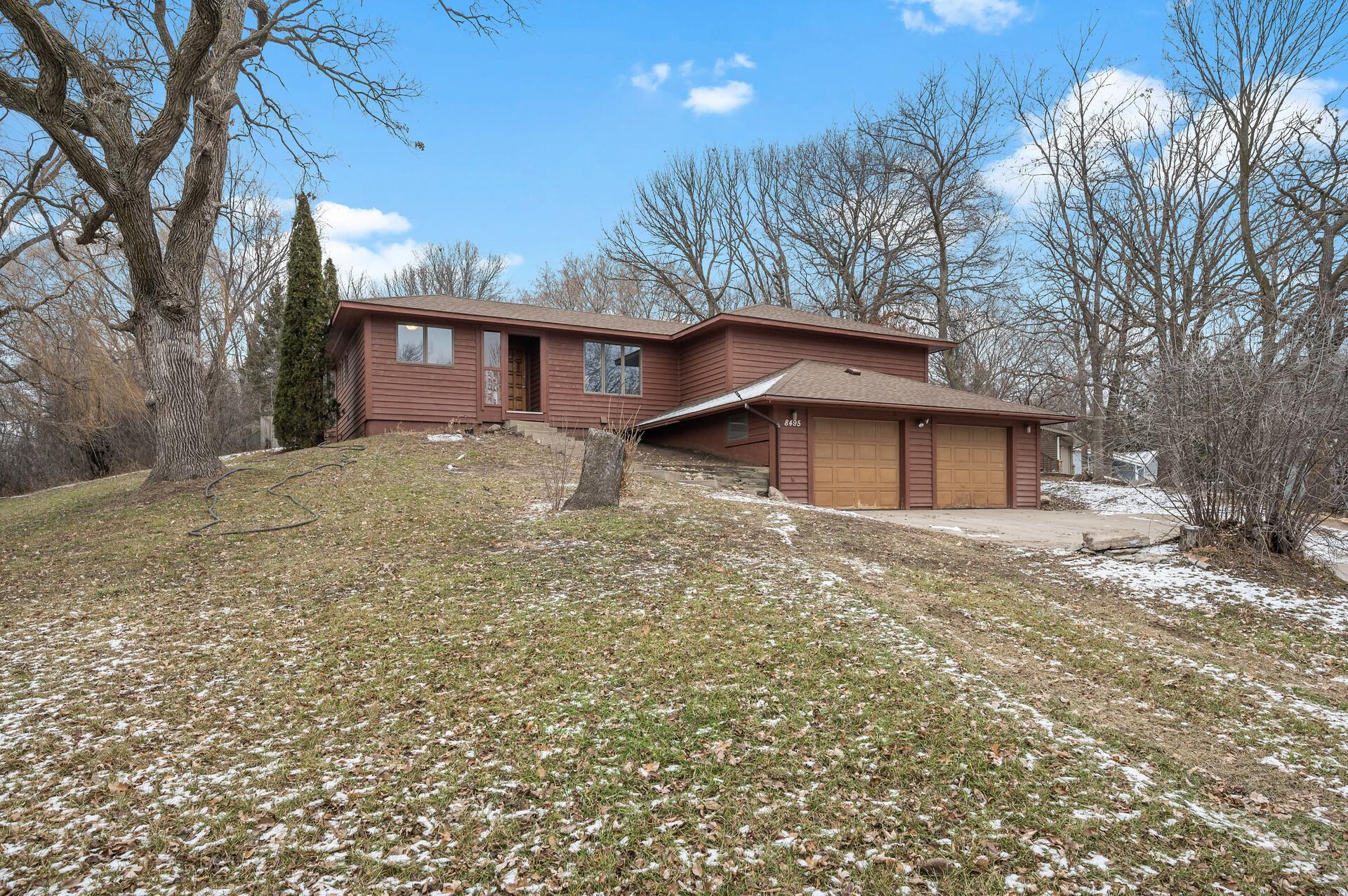 View of Residential at 8495 137th Street, Apple Valley MN 55124, Apple Valley - Mike Wilen | Minnesota Team Real Estate