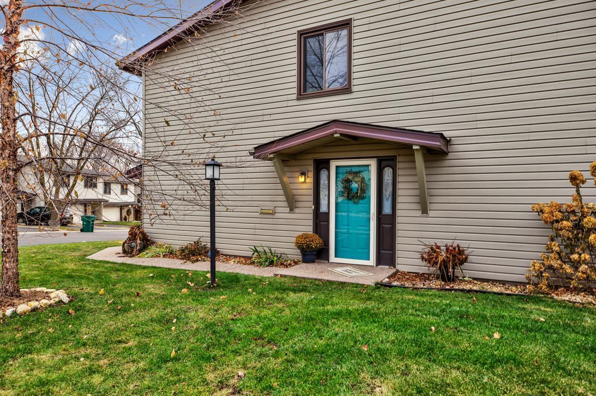 View of Residential at 5793 Hyland Courts Drive, Bloomington MN 55437, Bloomington - Mike Wilen | Minnesota Team Real Estate