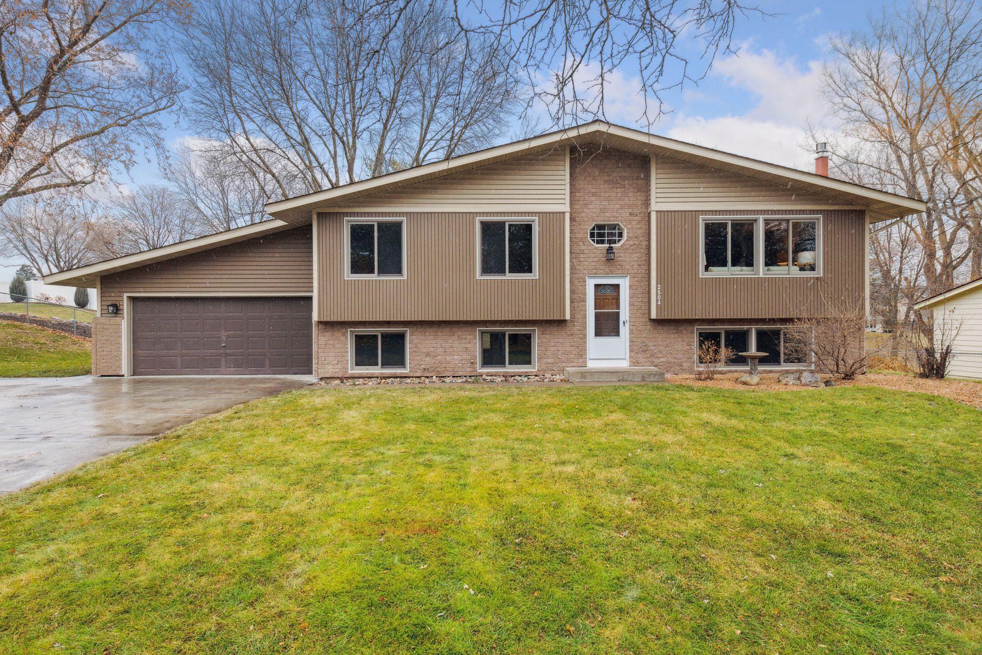 View of Residential at 2504 125th Street, Burnsville MN 55337, Burnsville - Mike Wilen | Minnesota Team Real Estate