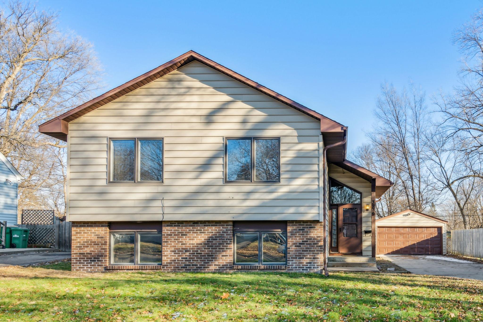 View of Residential at 3934 Yates Avenue, Robbinsdale MN 55422, Robbinsdale - Mike Wilen | Minnesota Team Real Estate