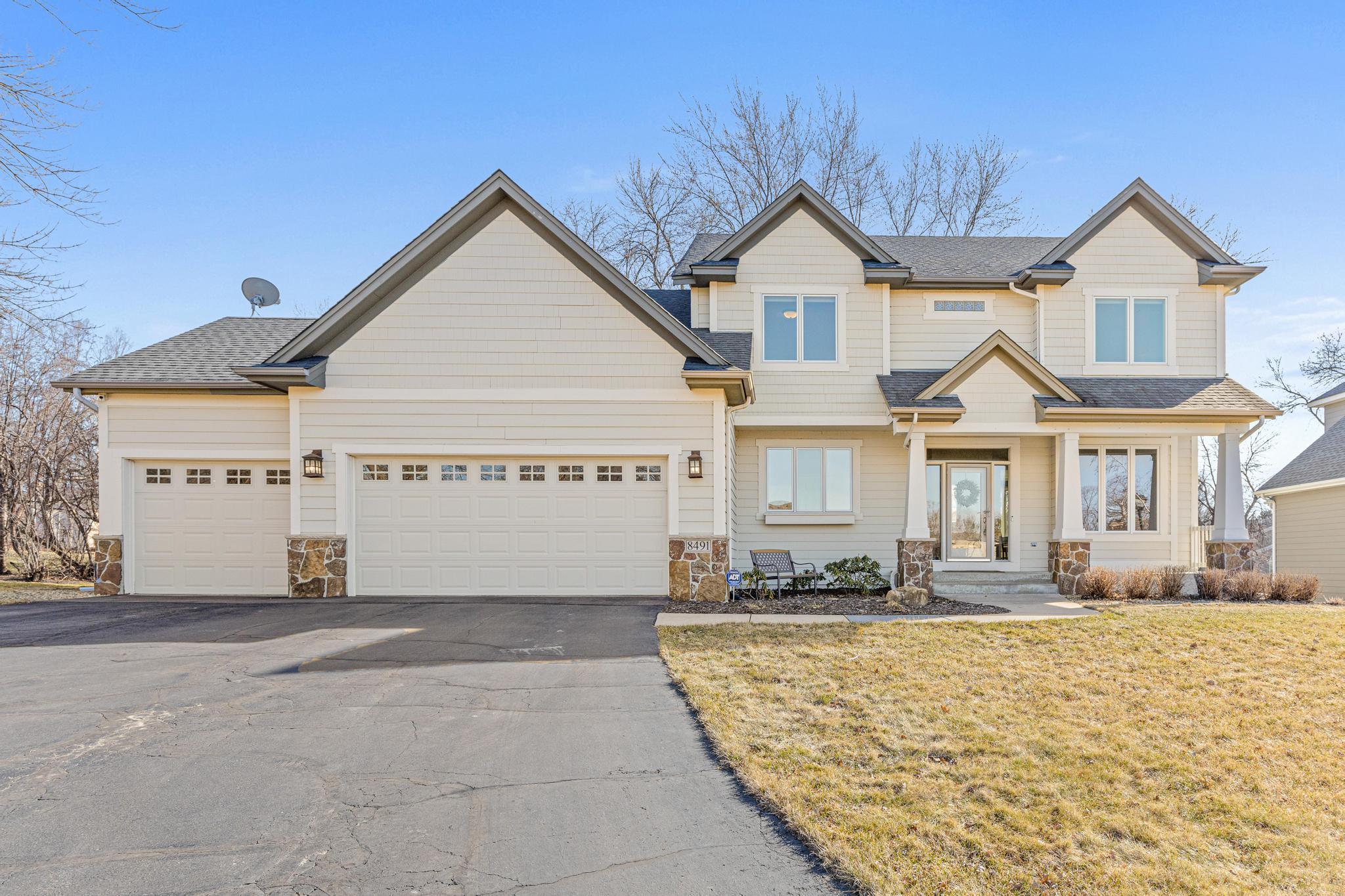View of Residential at 8491 Mission Hills Circle, Chanhassen MN 55317, Chanhassen - Mike Wilen | Minnesota Team Real Estate