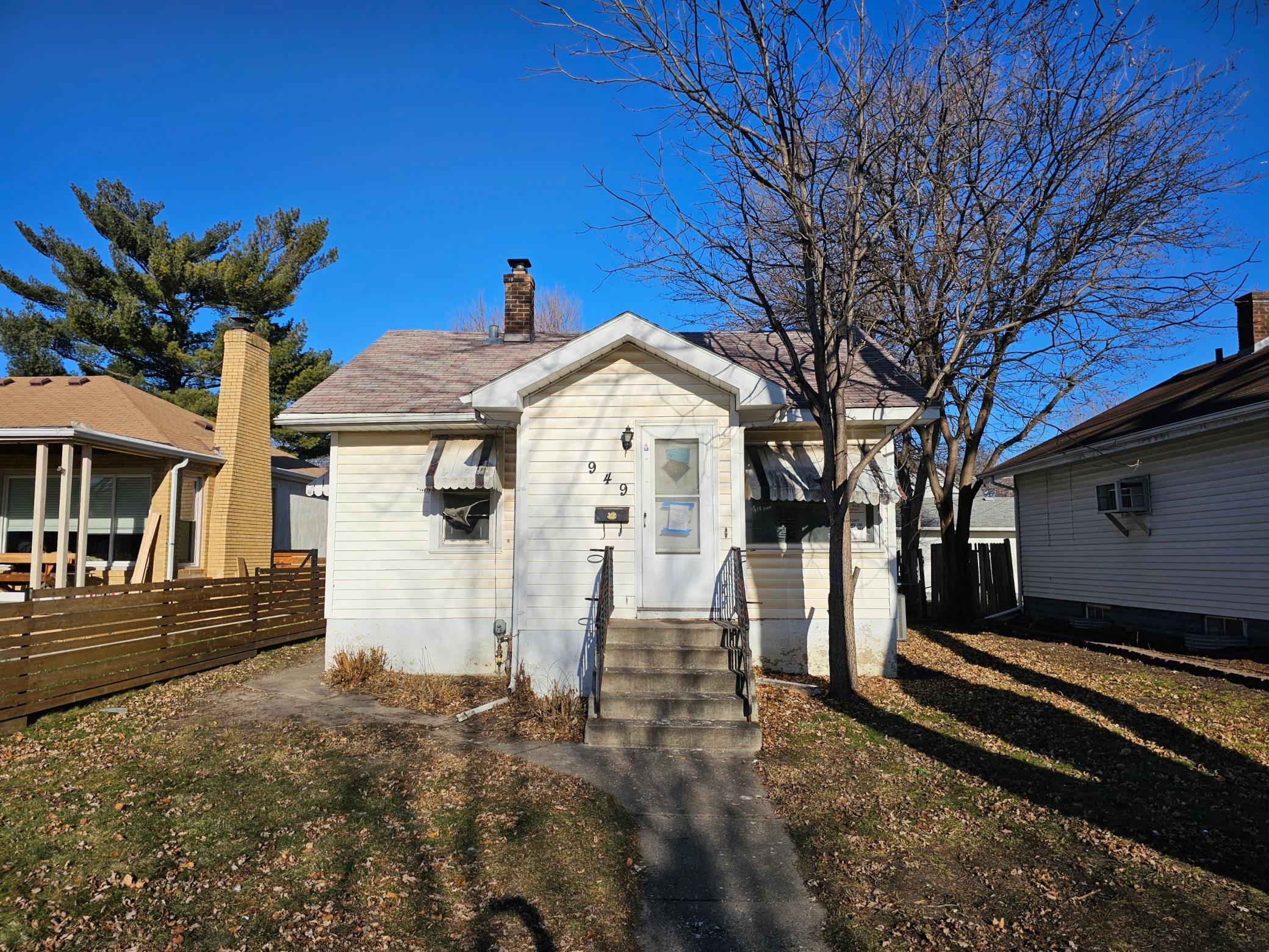 View of Residential at 949 Eleanor Avenue, Saint Paul MN 55102, Saint Paul - Mike Wilen | Minnesota Team Real Estate