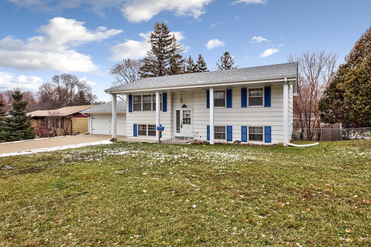 View of Residential at 4917 85th Street, Bloomington MN 55437, Bloomington - Mike Wilen | Minnesota Team Real Estate