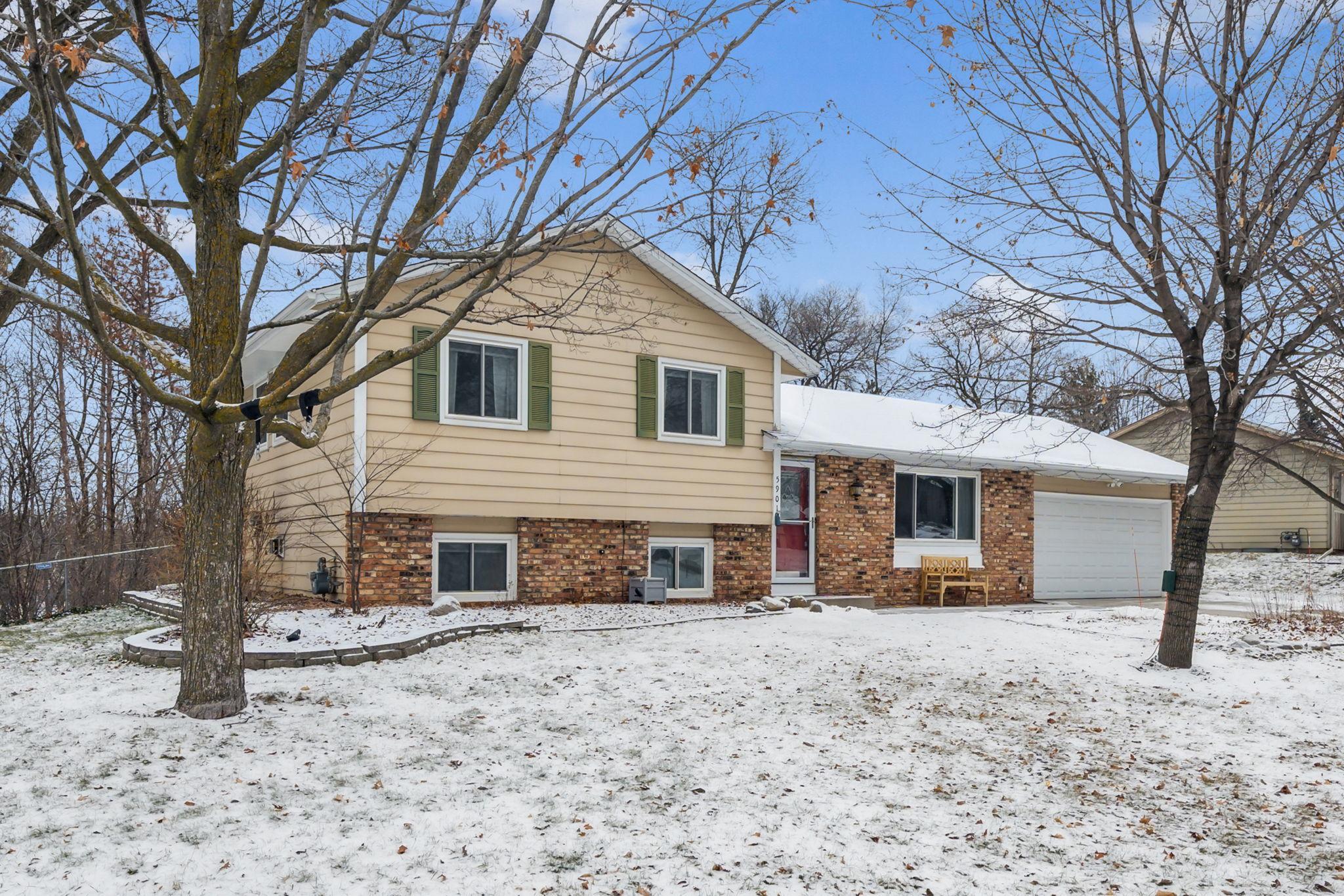 View of Residential at 5901 139th Street, Apple Valley MN 55124, Apple Valley - Mike Wilen | Minnesota Team Real Estate