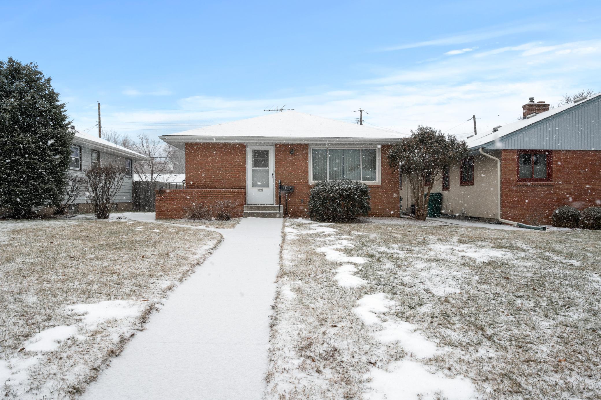 View of Residential at 1329 Sumner Street, Saint Paul MN 55116, Saint Paul - Mike Wilen | Minnesota Team Real Estate