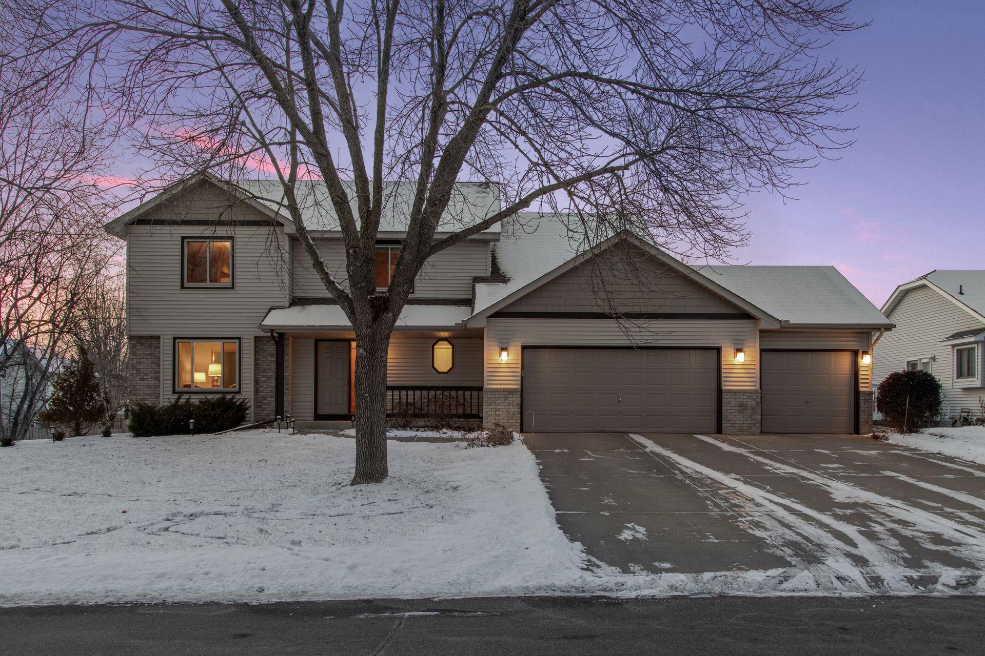 View of Residential at 5450 89th Crescent Circle, Brooklyn Park MN 55443, Brooklyn Park - Mike Wilen | Minnesota Team Real Estate