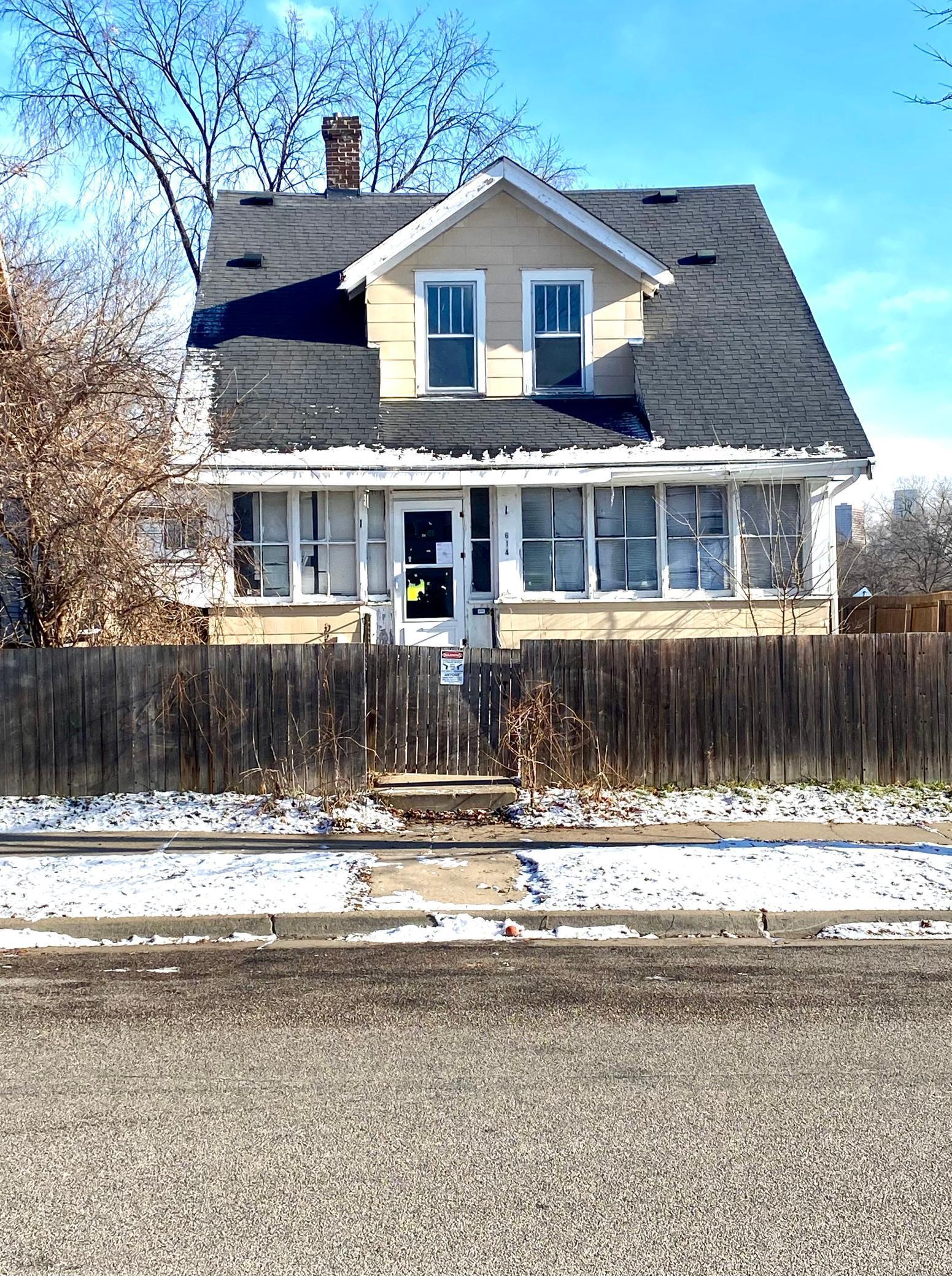 View of Residential at 614 Russell Avenue, Minneapolis MN 55411, Minneapolis - Mike Wilen | Minnesota Team Real Estate