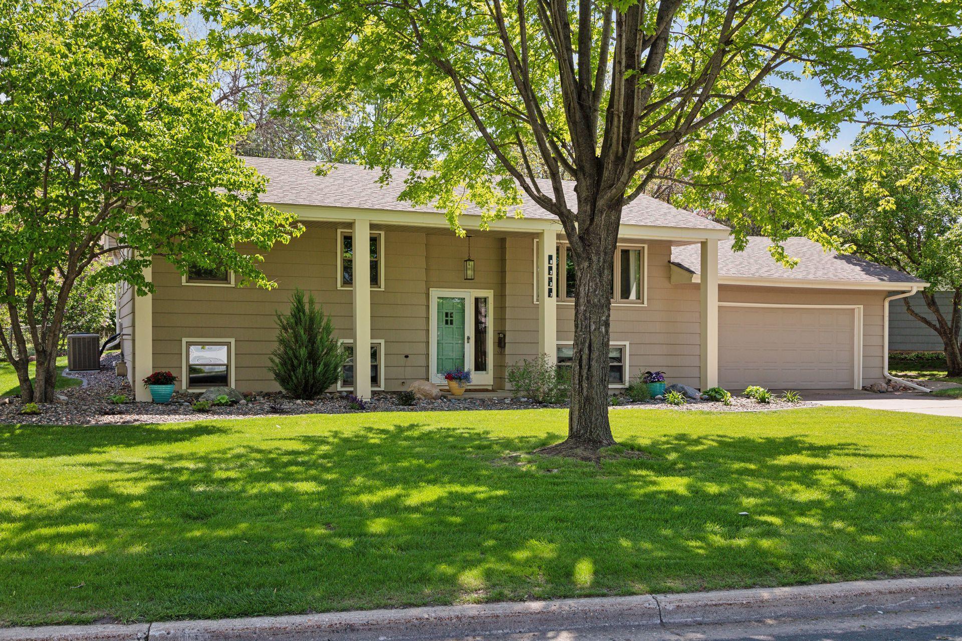 View of Residential at 8237 Harrison Road, Bloomington MN 55437, Bloomington - Mike Wilen | Minnesota Team Real Estate