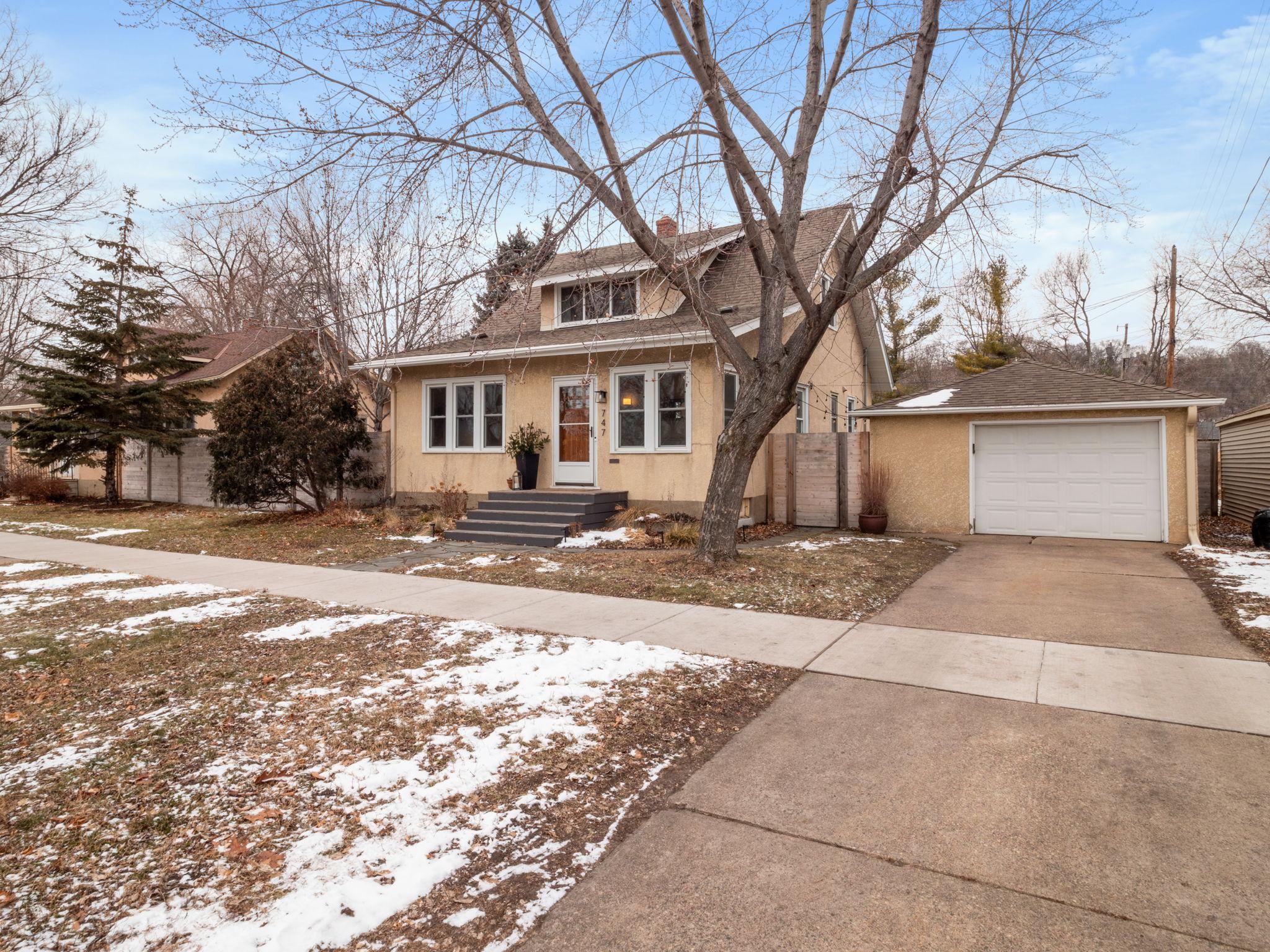 View of Residential at 747 Jefferson Avenue, Saint Paul MN 55102, Saint Paul - Mike Wilen | Minnesota Team Real Estate