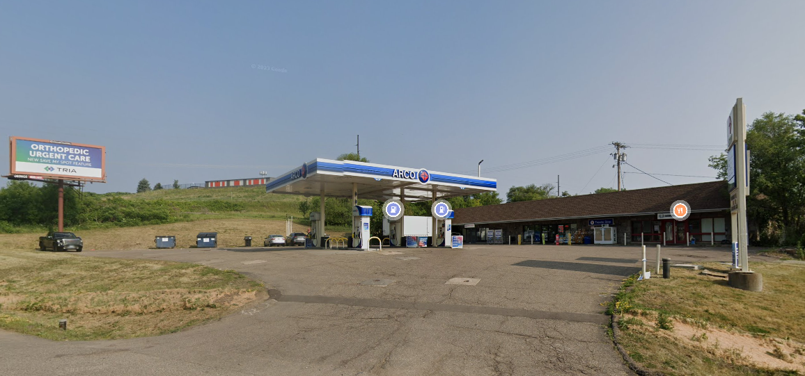 View of Commercial Sale at 9715 Robert Trail, Inver Grove Heights MN 55077, Inver Grove Heights - Mike Wilen | Minnesota Team Real Estate
