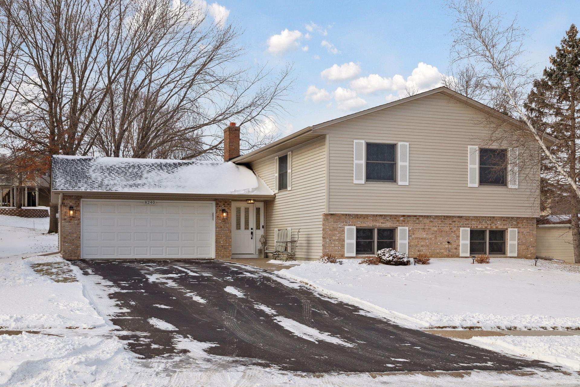 View of Residential at 8240 159th Street, Apple Valley MN 55124, Apple Valley - Mike Wilen | Minnesota Team Real Estate