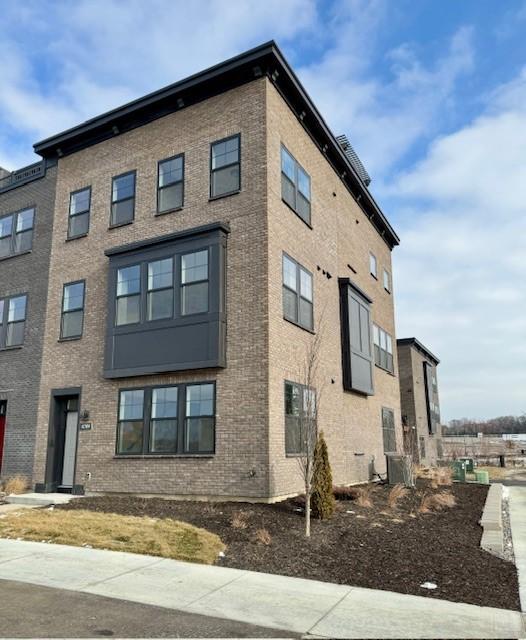 View of Residential at 870 N Mount Curve Boulevard, Saint Paul MN 55116, Saint Paul - Mike Wilen | Minnesota Team Real Estate