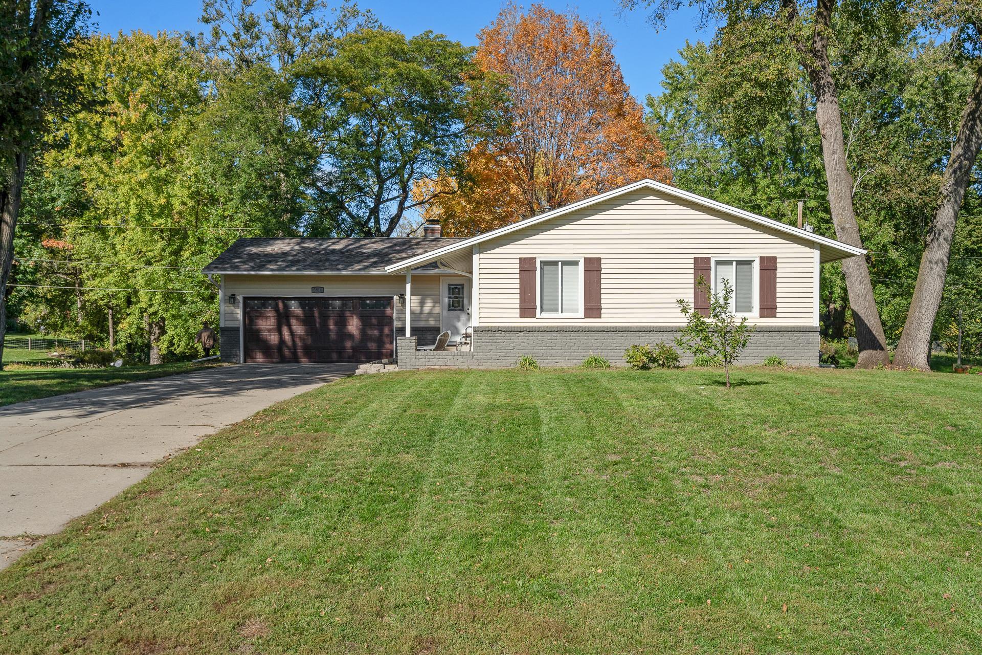 View of Residential at 5916 104th Street, Bloomington MN 55438, Bloomington - Mike Wilen | Minnesota Team Real Estate