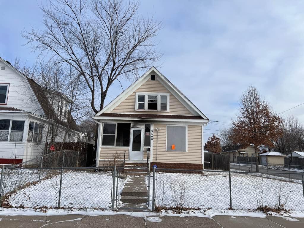 View of Residential at 3500 Girard Avenue, Minneapolis MN 55412, Minneapolis - Mike Wilen | Minnesota Team Real Estate