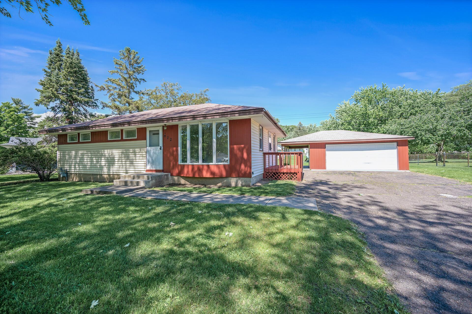 View of Residential at 822 Mary Street, Maplewood MN 55119, Maplewood - Mike Wilen | Minnesota Team Real Estate