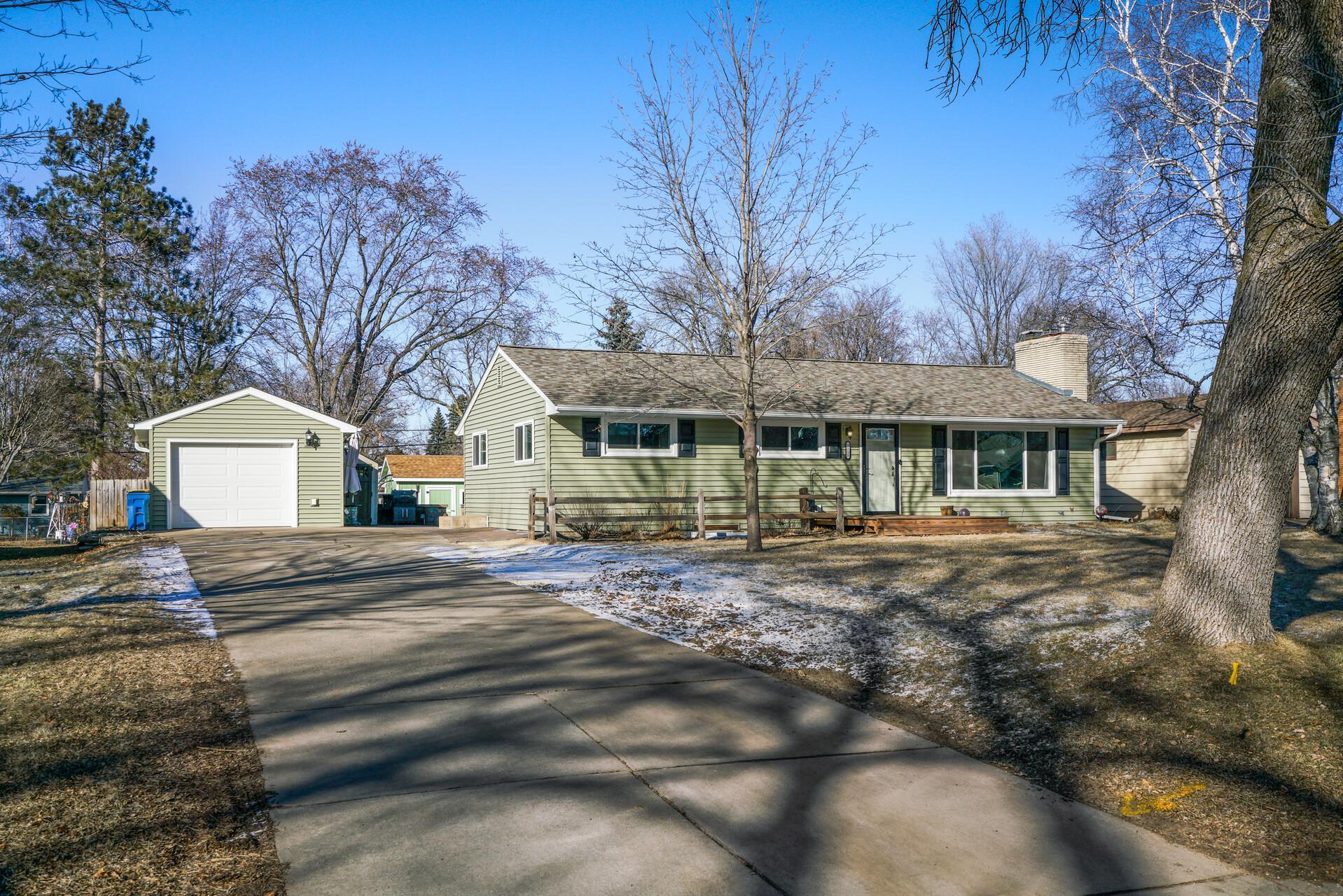 View of Residential at 2111 Roth Place, White Bear Lake MN 55110, White Bear Lake - Mike Wilen | Minnesota Team Real Estate