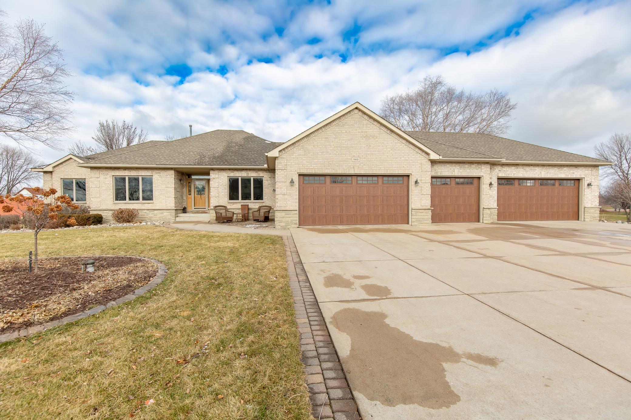 View of Residential at 940 Rosewood Circle, Shakopee MN 55379, Shakopee - Mike Wilen | Minnesota Team Real Estate