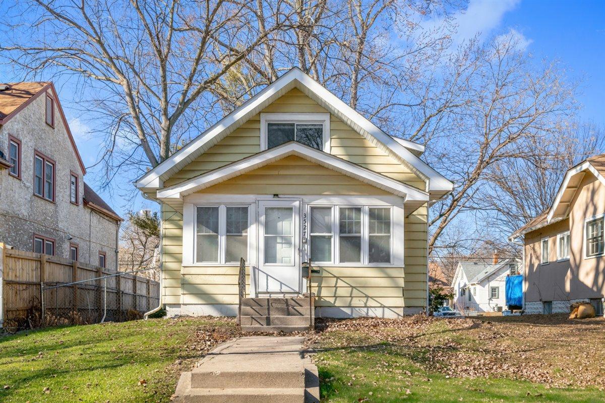 View of Residential at 3527 James Avenue, Minneapolis MN 55412, Minneapolis - Mike Wilen | Minnesota Team Real Estate