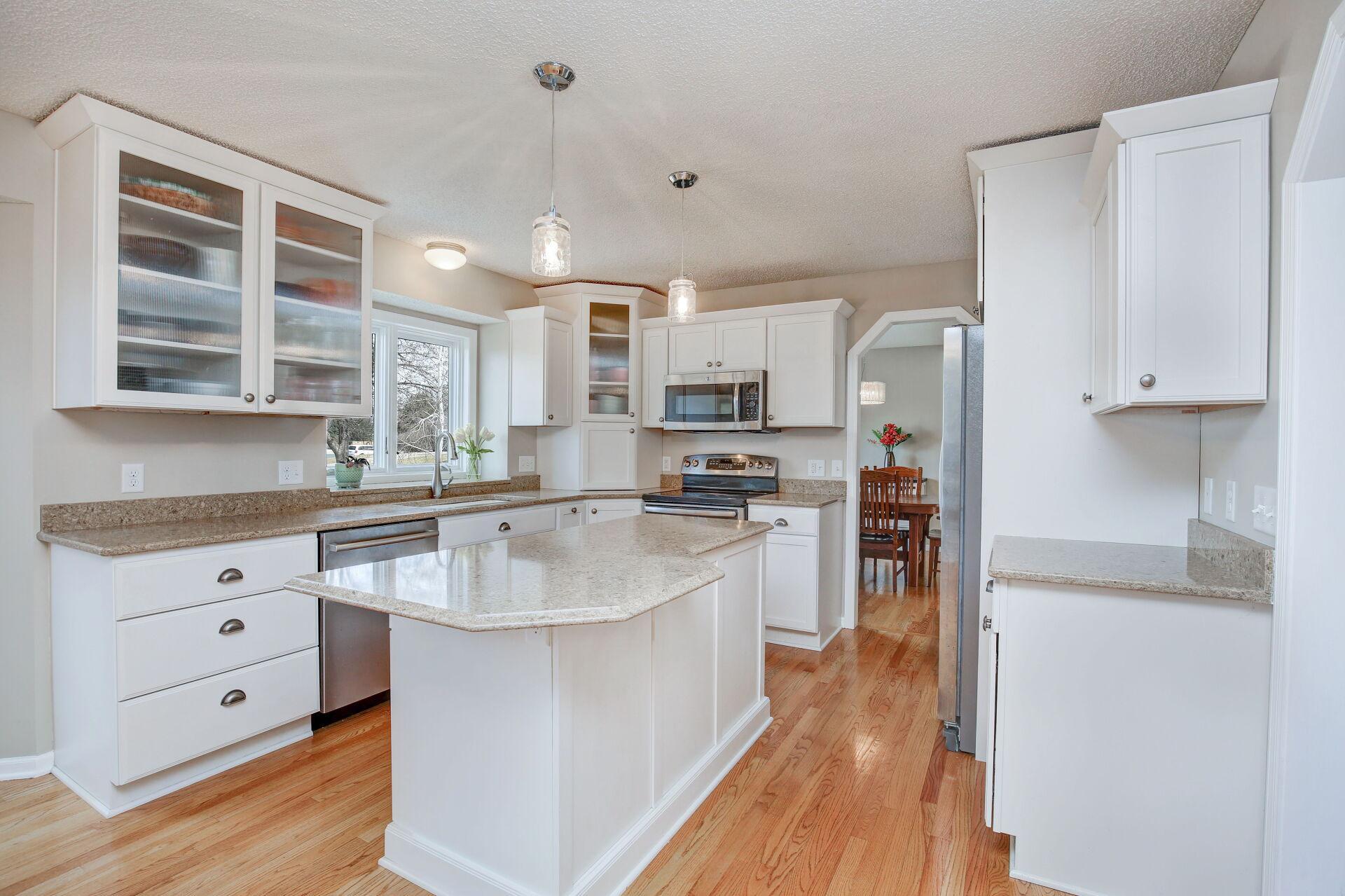 View of Residential at 645 Oakwood Drive, Shoreview MN 55126, Shoreview - Mike Wilen | Minnesota Team Real Estate