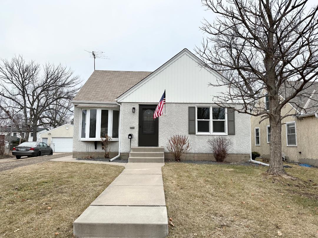 View of Residential at 821 Hoyt Avenue, Saint Paul MN 55117, Saint Paul - Mike Wilen | Minnesota Team Real Estate