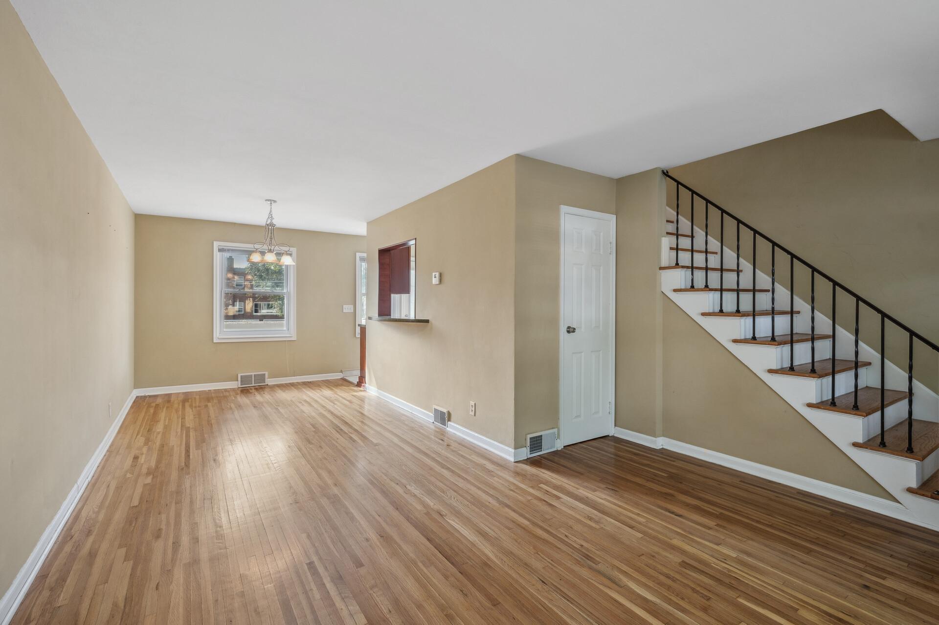 View of Residential at 2040 Montreal Avenue, Saint Paul MN 55116, Saint Paul - Mike Wilen | Minnesota Team Real Estate