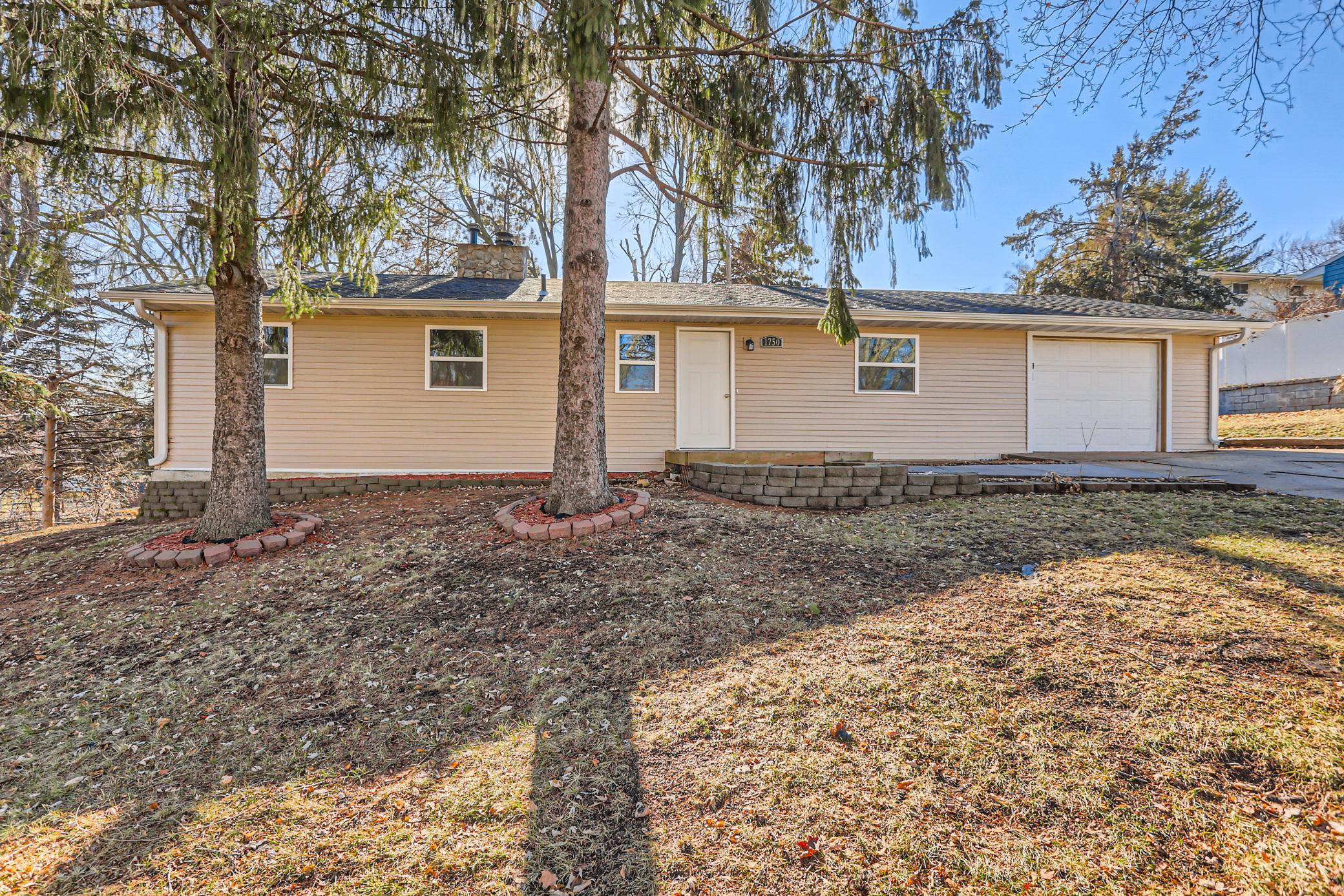 View of Residential at 1750 Louise Avenue, Saint Paul MN 55106, Saint Paul - Mike Wilen | Minnesota Team Real Estate