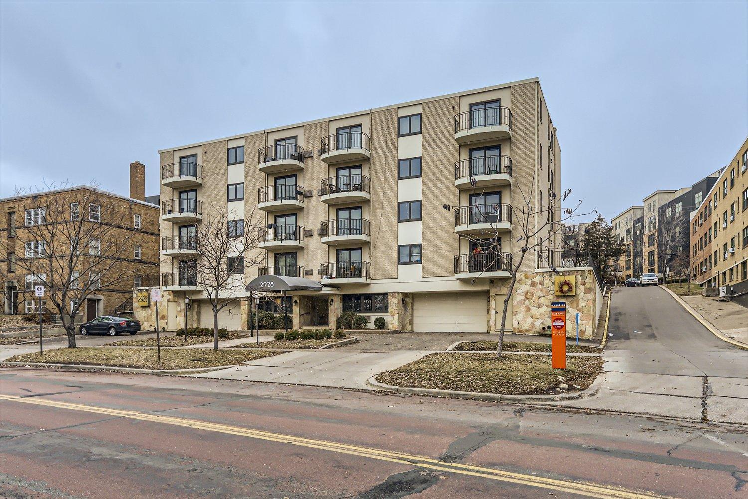 View of Residential at 2928 Dean Parkway #3C, Minneapolis MN 55416, Minneapolis - Mike Wilen | Minnesota Team Real Estate